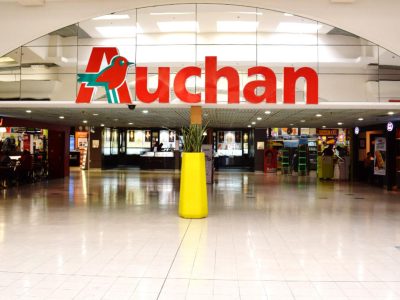 L’équipe Auchan : Supermarchés à la recherche de recharges, caissiers et plus encore