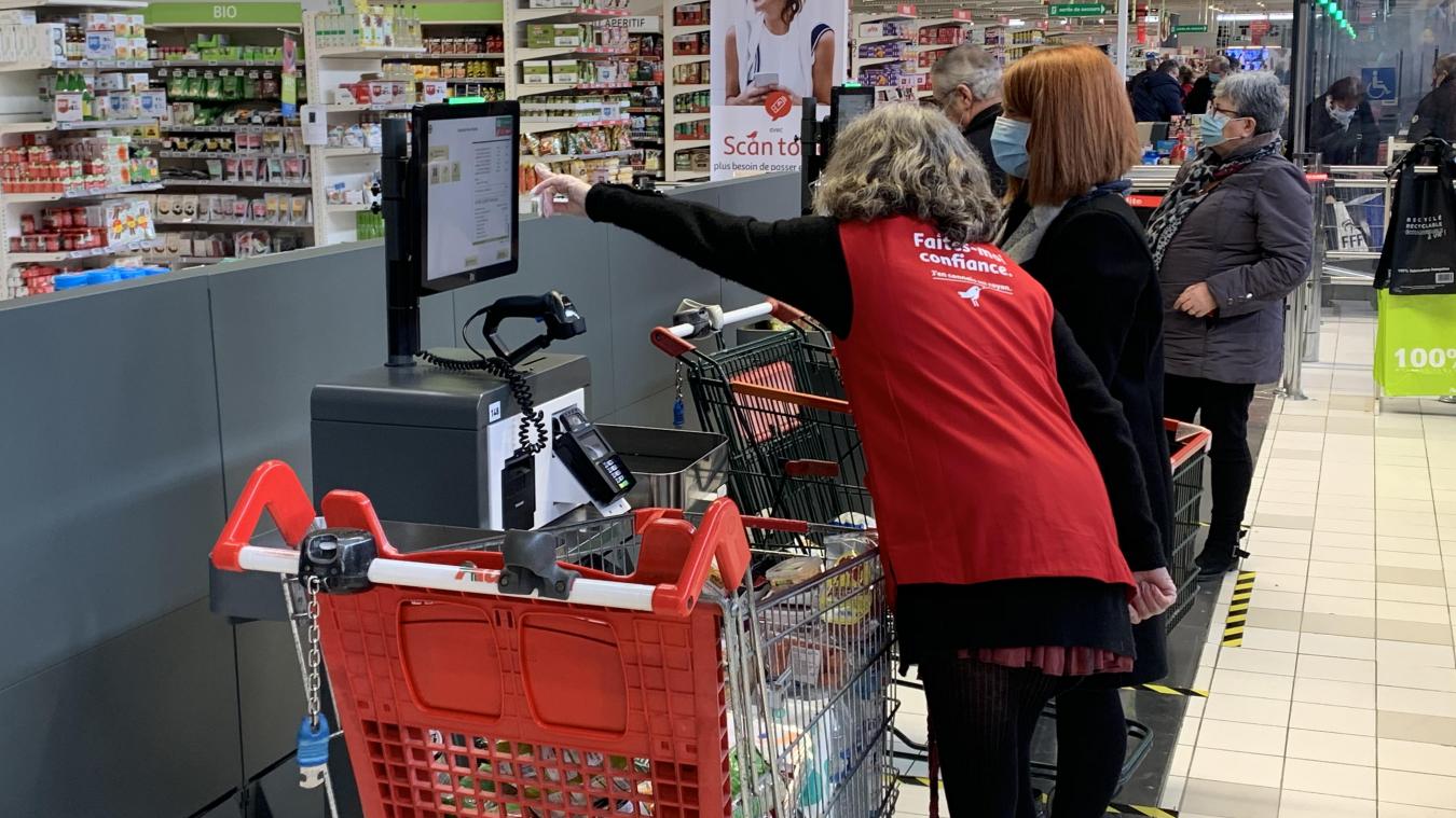 Opportunité dans la chaîne de supermarchés Auchan pour les caisses, le ravitaillement en carburant et autres postes vacants