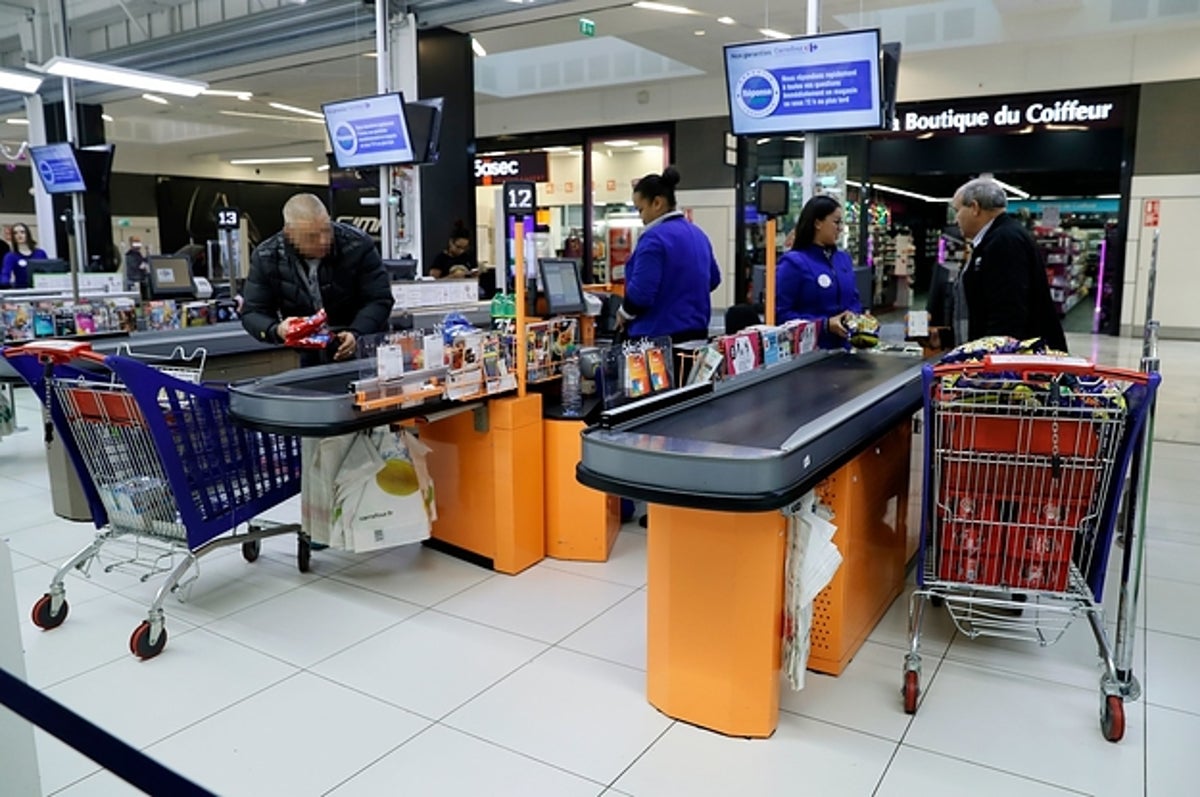 La chaîne de magasins Carrefour lance plus de 100 offres d’emploi à Toulon, apprenez-en plus ici !